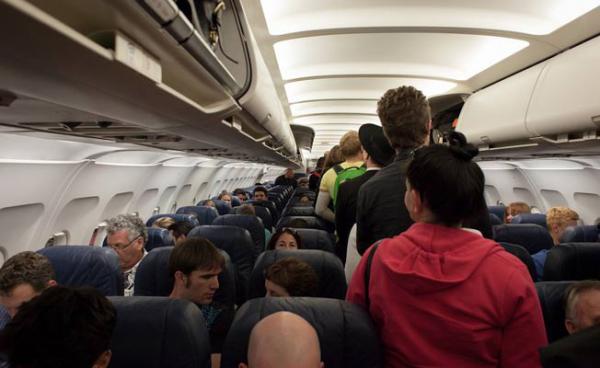 This Colombian Airline Wants Its Passengers To Stand In-Flight To Make Tickets Affordable. WTF? 