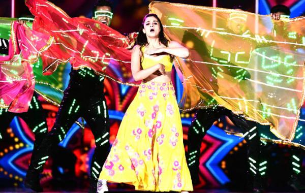 IIFA 2017: Alia Bhatt wows fans with rap song