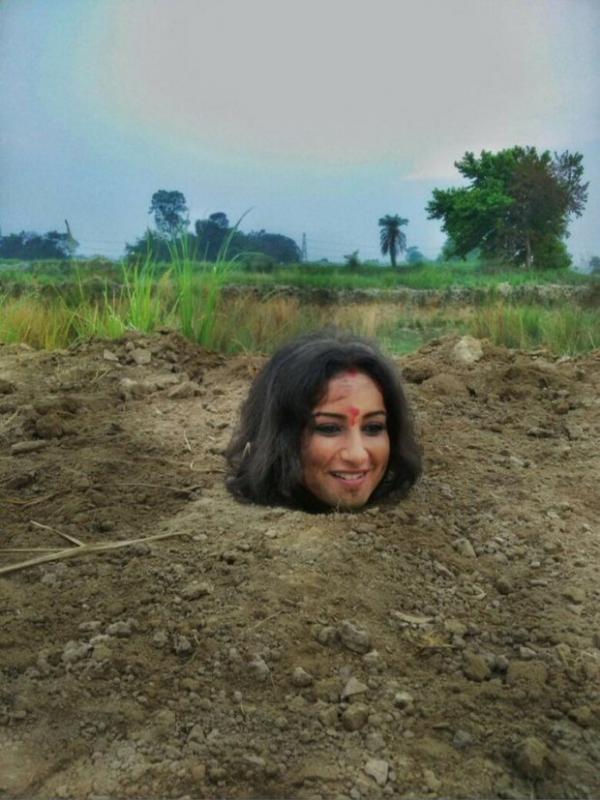 SHOCKING: Divya Dutta buried neck-deep in mud for 3 hours for Babumoshai Bandookbaaz 
