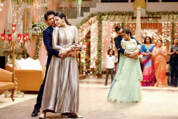 SRK and Anushka Sharma make 'Yeh Rishta Kya Kehlata Hai' cast wait for 12 hours!