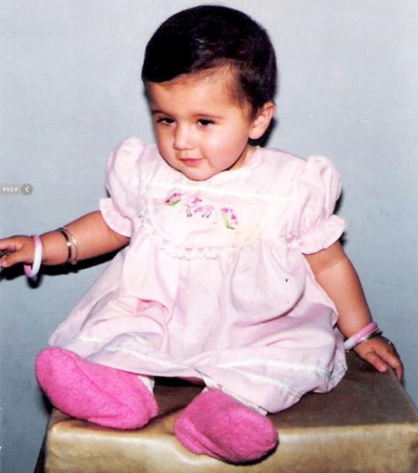  OMG! These 12 rare pictures of Taapsee Pannu will tell you all about her childhood 
