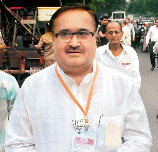 Mumbai: Prakash Mehta camp blames corruption allegations on rivals in BJP