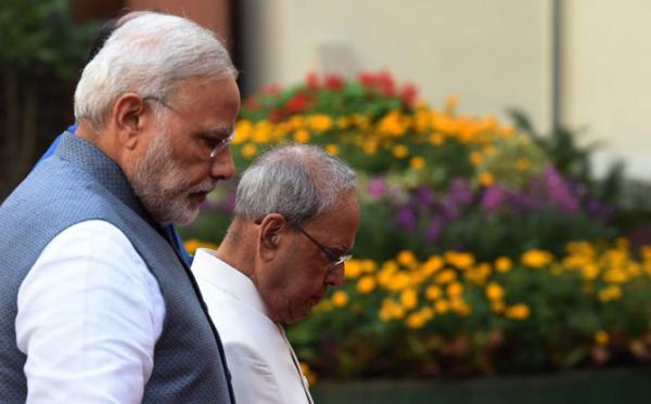 Narendra Modi calls Pranab Mukherjee 'father figure', hails his 'wisdom'