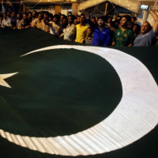 Hackers post Indian independence messages on Pakistan govt website