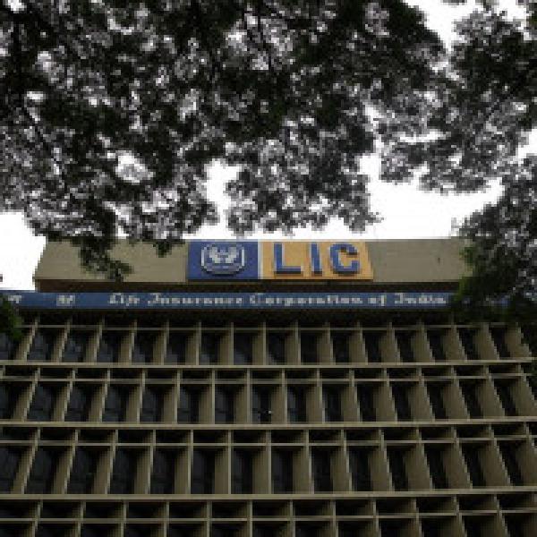 LIC likely to meet Infosys management, not decided if it will participate in buyback