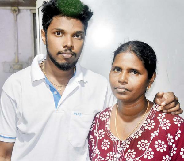 Mumbai: Mid-day staffers' mom Stranded on Netravati for 10 hours