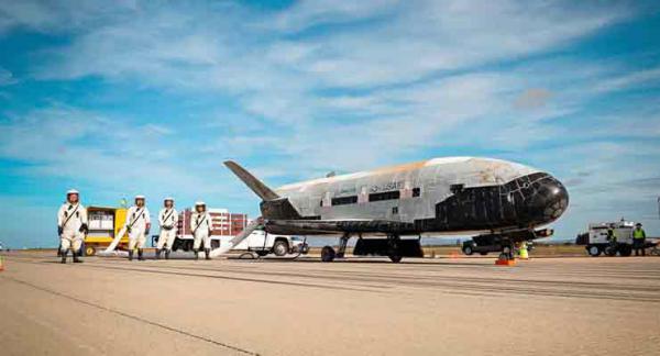 SpaceX Launches US Air Force&apos;s Secret Space Shuttle Before Hurricane Irma Strikes Florida