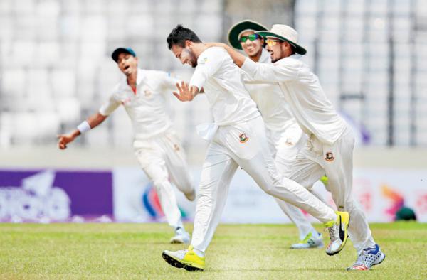 Dhaka stadium outfield rated 'poor' by ICC for Bangladesh-Australia Test