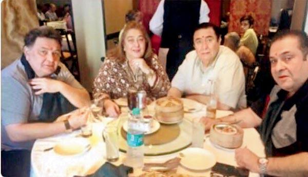 This meme of Rishi Kapoor, Rima Jain is going viral! Here's why