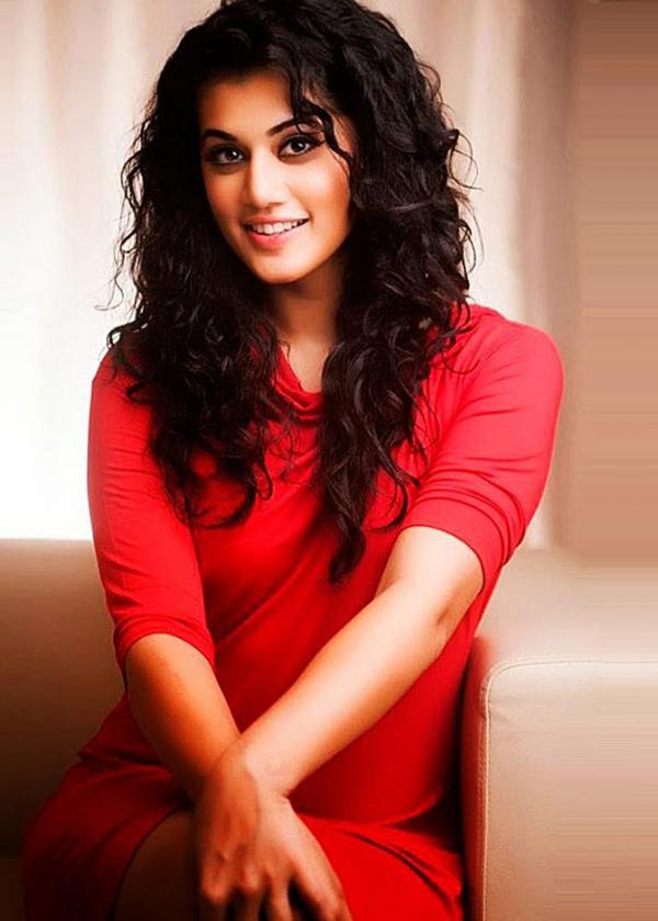 Catch Taapsee Pannu's Bollywood journey at 8th Jagran Film Festival in Mumbai