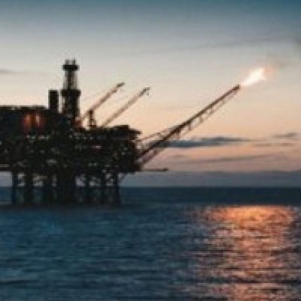 Exclusive: JPMorgan#39;s call on oil gas space