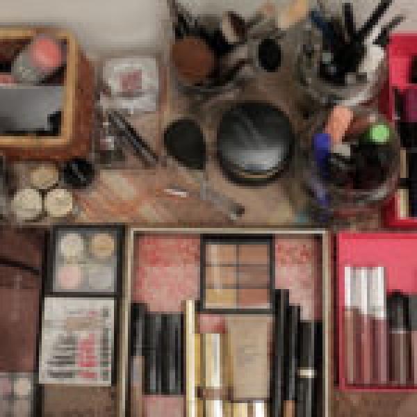 Is Your Makeup Kit Ready For The Festive Season?