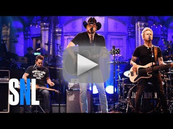Jason Aldean: See His Moving Tribute to Las Vegas Shooting Victims