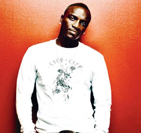 Akon: I am positive Nelly is innocent