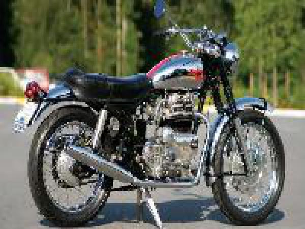 Royal Enfield Interceptor, the classic roadster of the 60s and 70s that could reach 205kmph