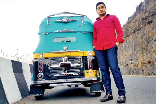 Thane's 0001 auto rickshaw is a vintage stunner