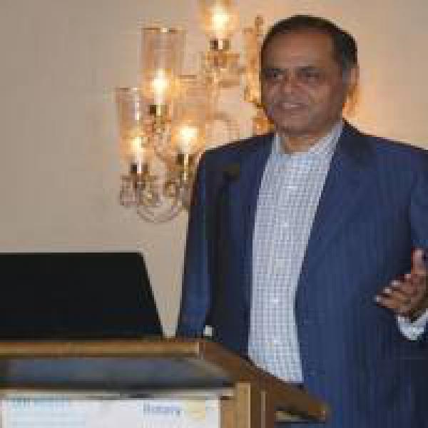 Markets to be in #39;spot of trouble#39; if earnings don#39;t recover in 2 quarters: Ramesh Damani