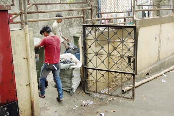 BMC likely to axe 150 more ALMs in Mumbai