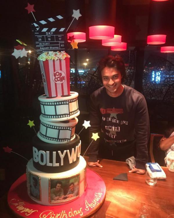  WOW: Arpita Khan Sharma shares image of Aayush Sharma’s five tiered birthday cake 
