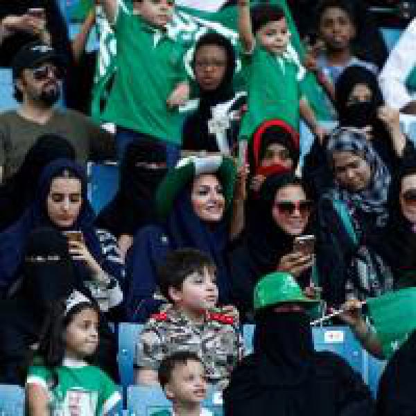 Saudis to allow women into sports stadiums from 2018