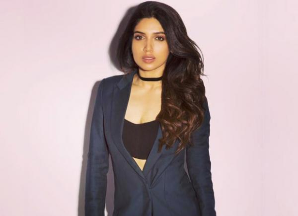  Bhumi Pednekar travels to Chambal to prep for her next! 