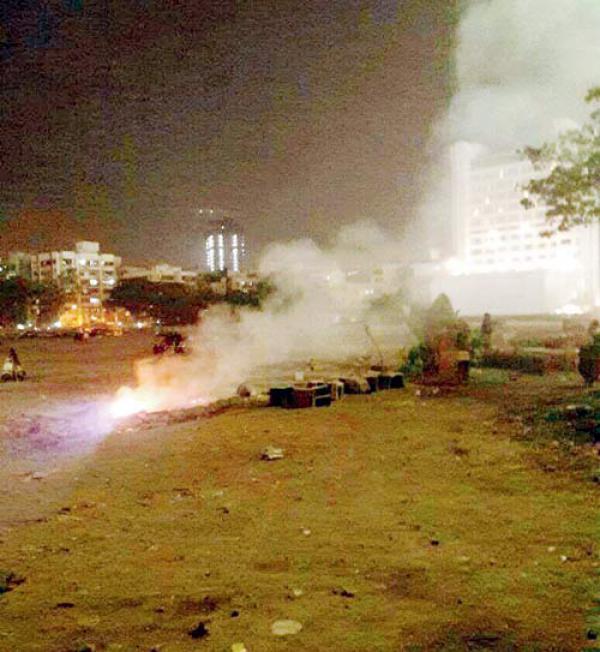 Mumbai: Burning garbage choke residents of Bandra Reclamation