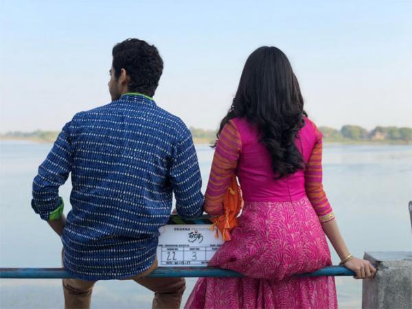 First photos of Ishaan Khattar and Janhvi Kapoor from sets of Dhadak