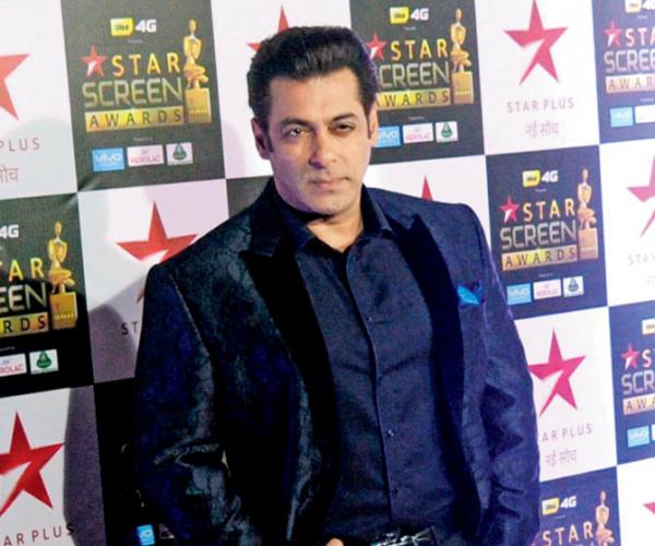 Salman Khan: The only fan I want is table fan on stage, and ceiling fan above
