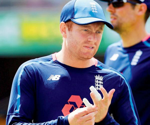 Australian cricket fan hands England's Jonny Bairstow his father's gloves