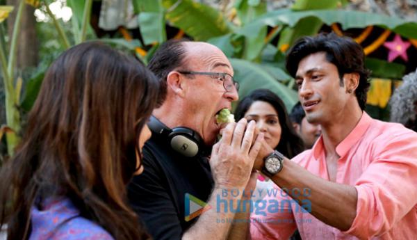  Vidyut Jammwal celebrates his 37th birthday on the sets of Junglee in Thailand 