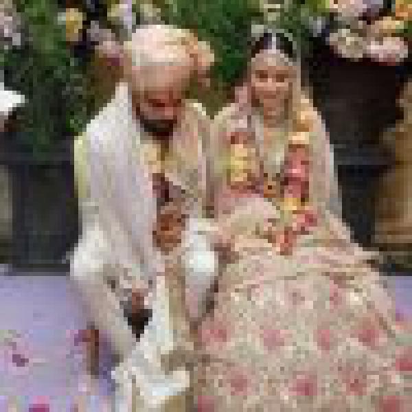 Virat & Anushka Met Prime Minister Narendra Modi To Invite Him For Their Wedding Reception
