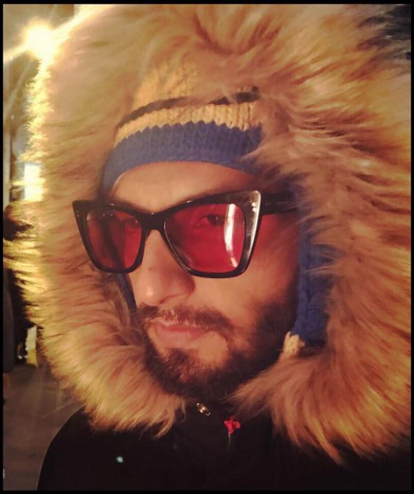  Ranveer Singh shares this picture from his London trip and his hoodie is definitely attracting attention 