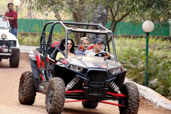Salman Khan and family enjoy ATV rides on his birthday at Panvel farmhouse