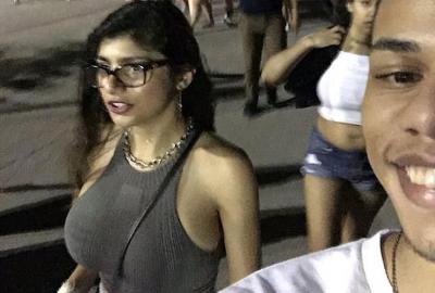 A Fan Was Blown Away When Mia Khalifa Punched Him For Taking A Selfie With Her Without Permission 