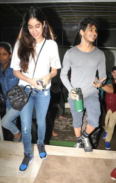  Check out: Sridevi's daughter Jhanvi Kapoor and Shahid Kapoor's brother Ishaan Khattar make it a movie night 