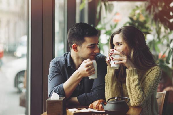 Are you girls planning your first date? Here's what you should 'not' expect