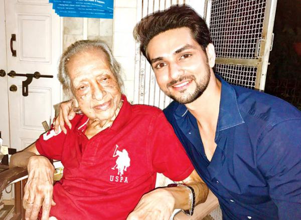 Shakti Arora is this 95-year-old Bollywood actor's grandson