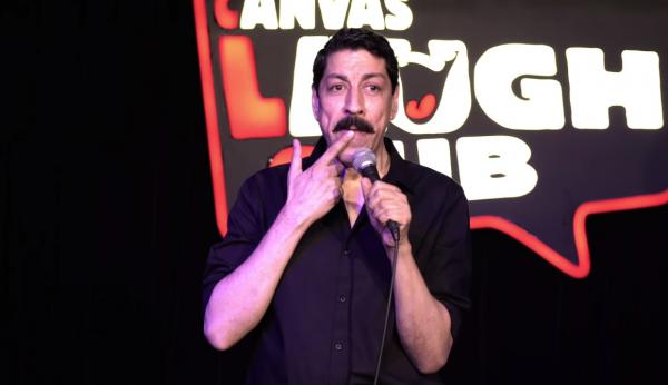 This Stand-Up Comics Hilarious Description Of Indian English Can Make Any Angrez Trip Literally 
