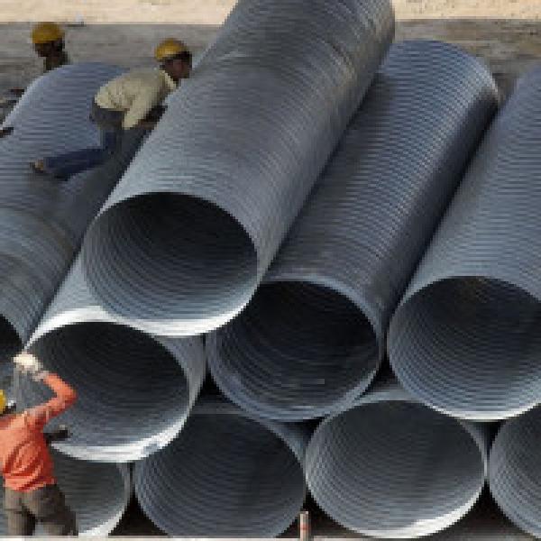 Essar Steel India#39;s Q1 flat steel output at 1.57 MT
