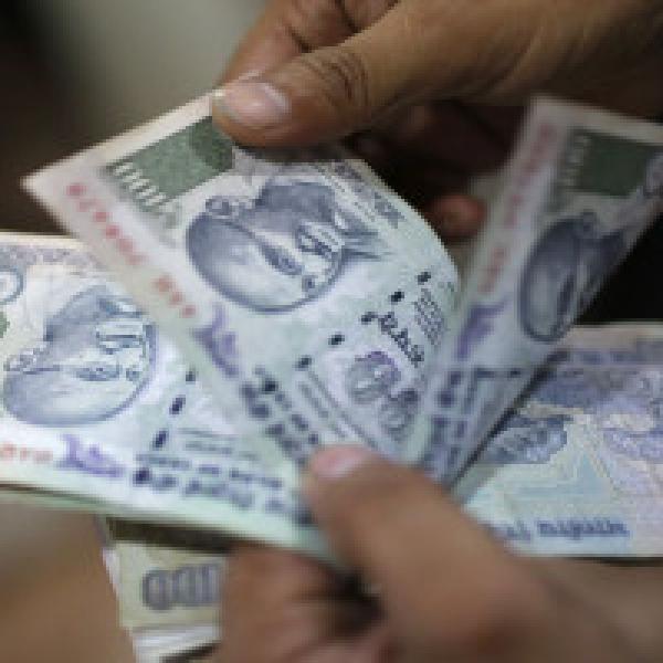 Rupee recovers 5 paise against dollar on foreign fund inflows