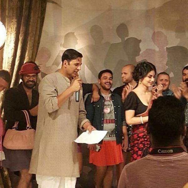  REVEALED: Akshay Kumar and Mouni Roy in traditional avatars while shooting for Gold 
