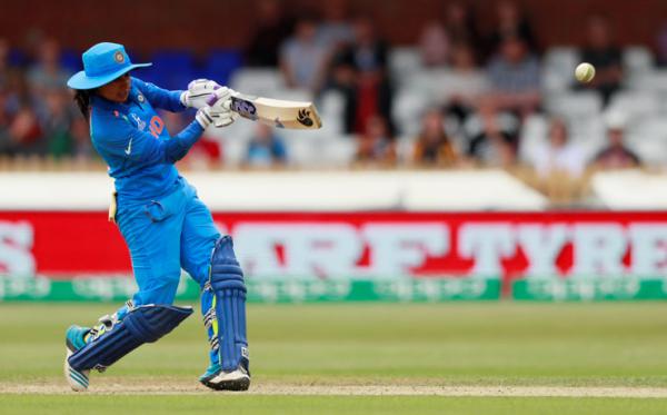 Virat Kohlis Goof-Up While Congratulating Mithali Raj Is Exactly Why Women Cricketers Need More Recognition 