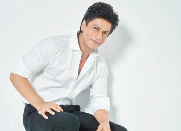  Shah Rukh Khan talks about his debut film, Gauri Khan, kids and completing 25 years in films 