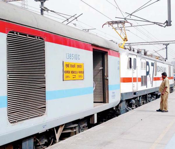 Mumbai: Western Railway centre to train engineers in maintaining LHB coaches
