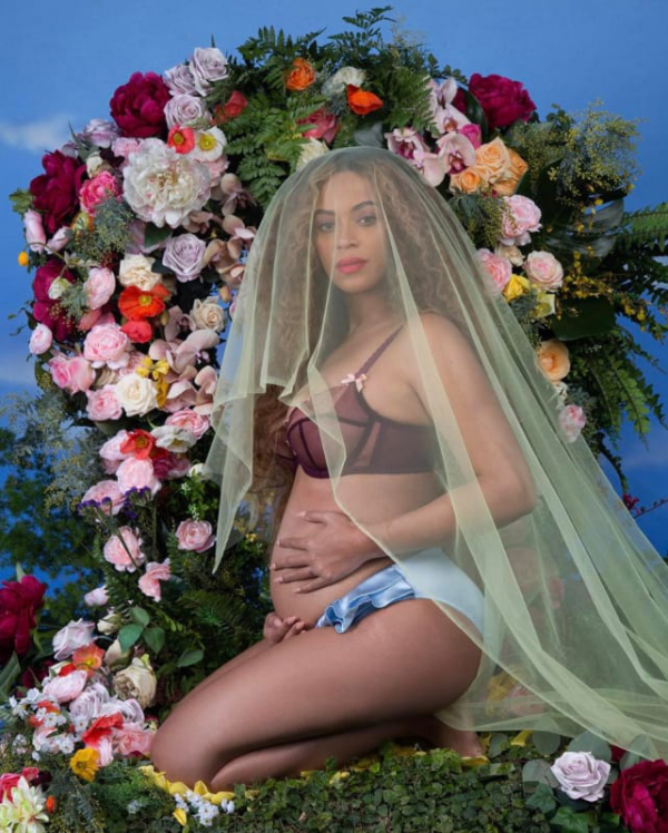 Parents Challenge Beyonce, Recreate Iconic Twins Photo