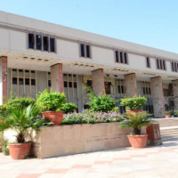 Delhi High Court asks police to file status report in Sunanda Pushkar case