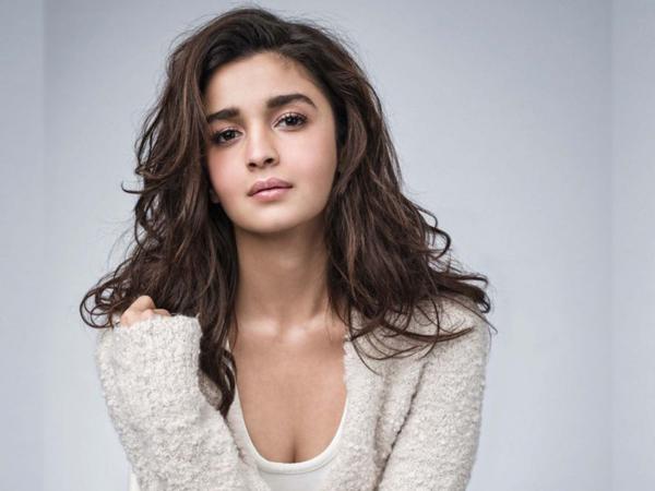 Alia Bhatt reveals how she is working for the Meghna Gulzarâs next 