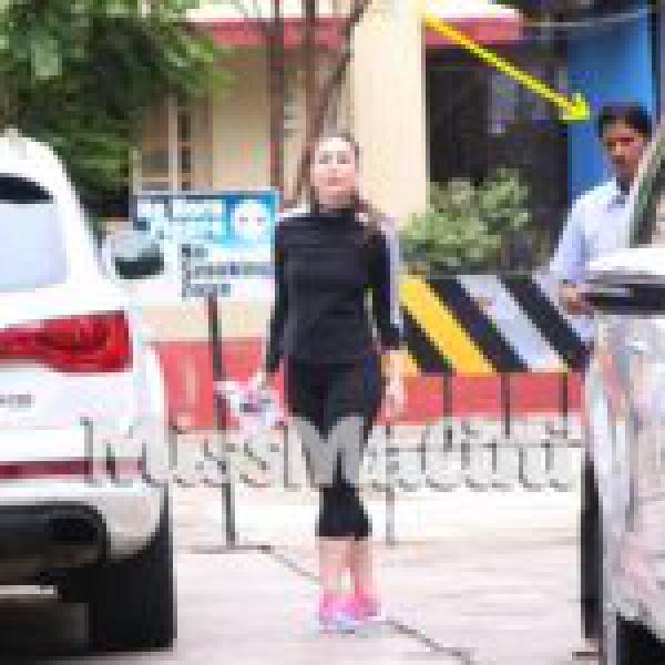 Check Out This Dude Photobombing Kareena Kapoor Outside The Gym