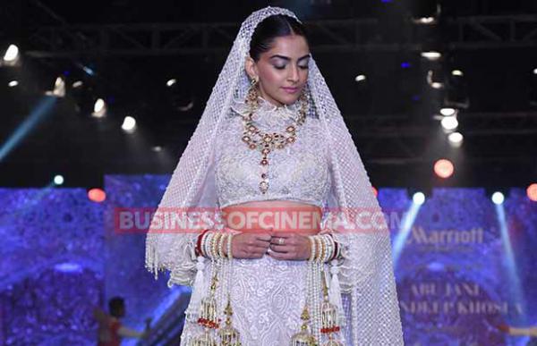 Photos: Sonam Kapoor’s Elegant Ramp Walk In Bridal Avatar For Abu Jani-Sandeep Khosla
