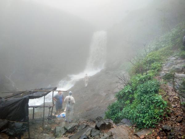 Youth on a picnic in Lonavala drowns in Girdhar waterfall